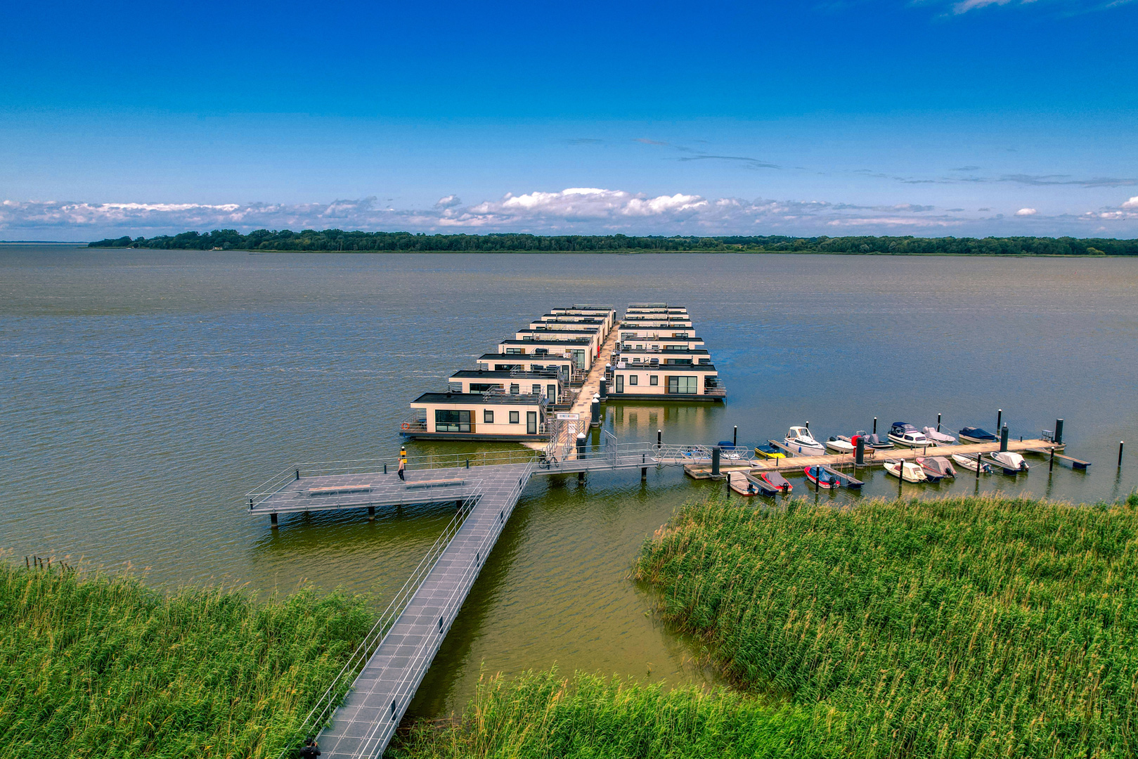 floating house ostsee